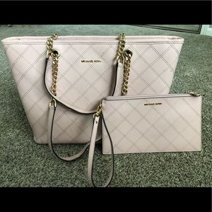 Michael Kors tote